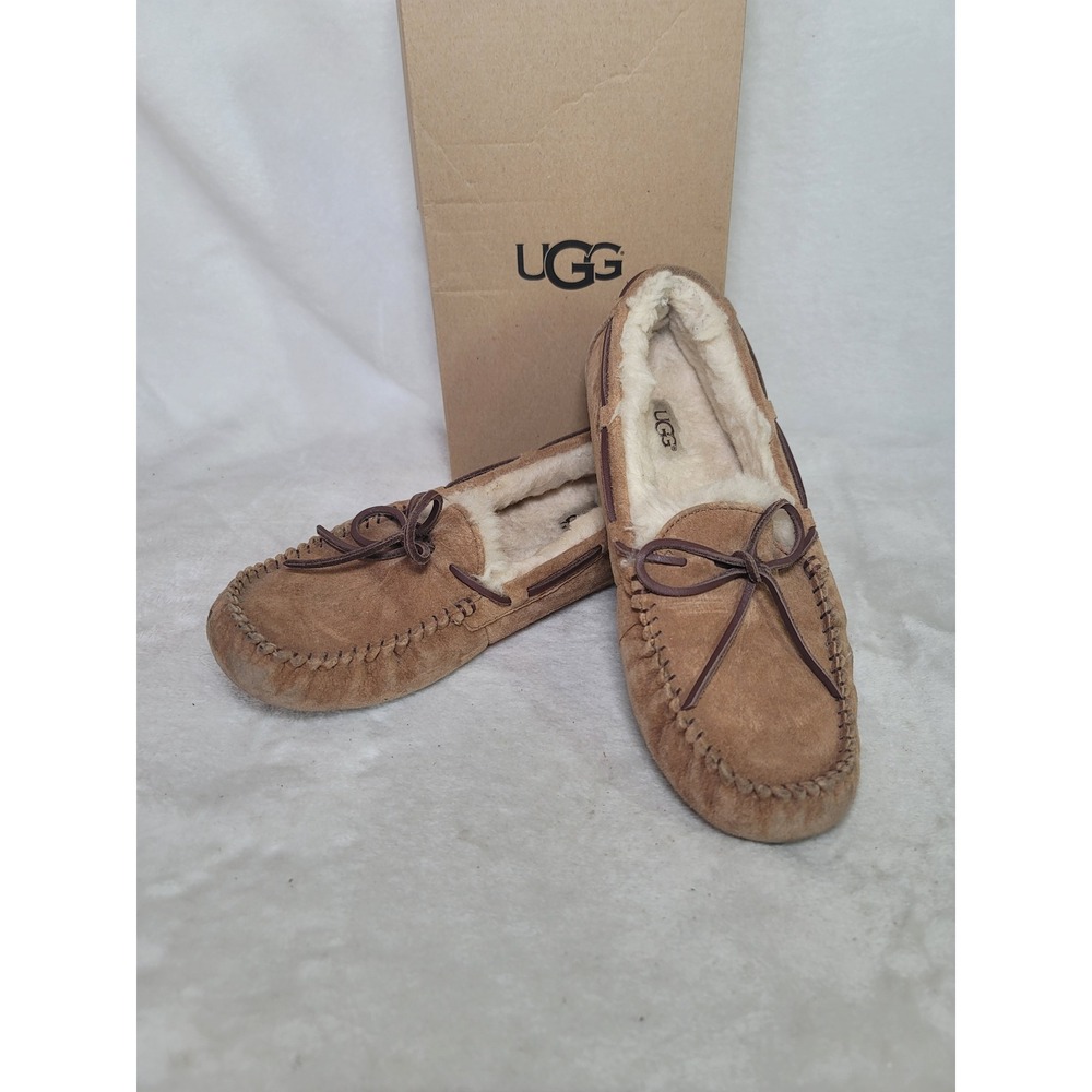 UGG Dakota Moccasin Slippers Chestnut Suede Shearling 7 Cozy Cabin Quiet Luxury
